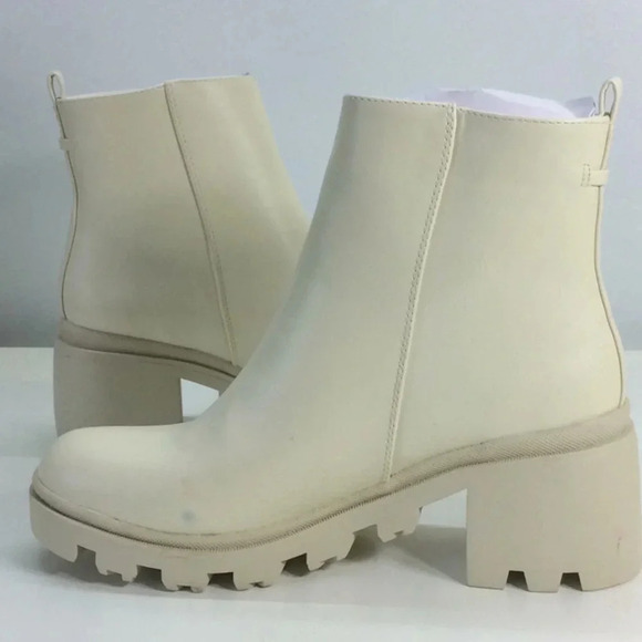 NWOT Winter White Faux Leather Combat Boots - Picture 3 of 8